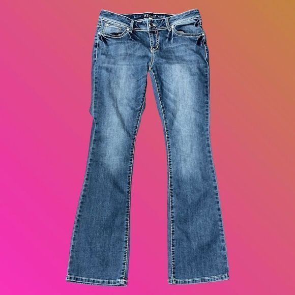 Bedazzled & Embroidered Apt 9 Bootcut Jeans Size 10 30x30 - Picture 2 of 6